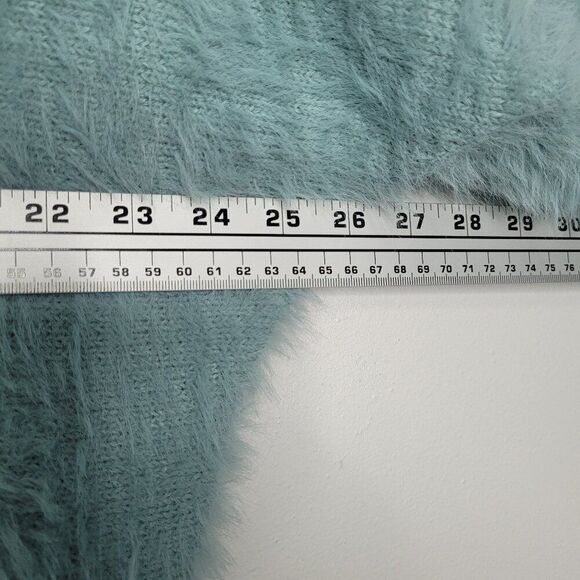 If It Were Me soft blue furry preppy clean girl feminine sweater size medium - Picture 6 of 7